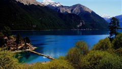＜西藏9日＞深圳、拉萨、羊湖、山南雍布拉康、林芝雅鲁藏布大峡谷、苯日神山双飞九日游