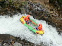 【清远2日】古龙峡全程漂+古龙大瀑布+网红河谷、重金包含黄腾峡天门悬廊灯光秀+台风馆+名人蜡像馆、卡丁车或越野车（2选1）入住清远准四酒店两天团